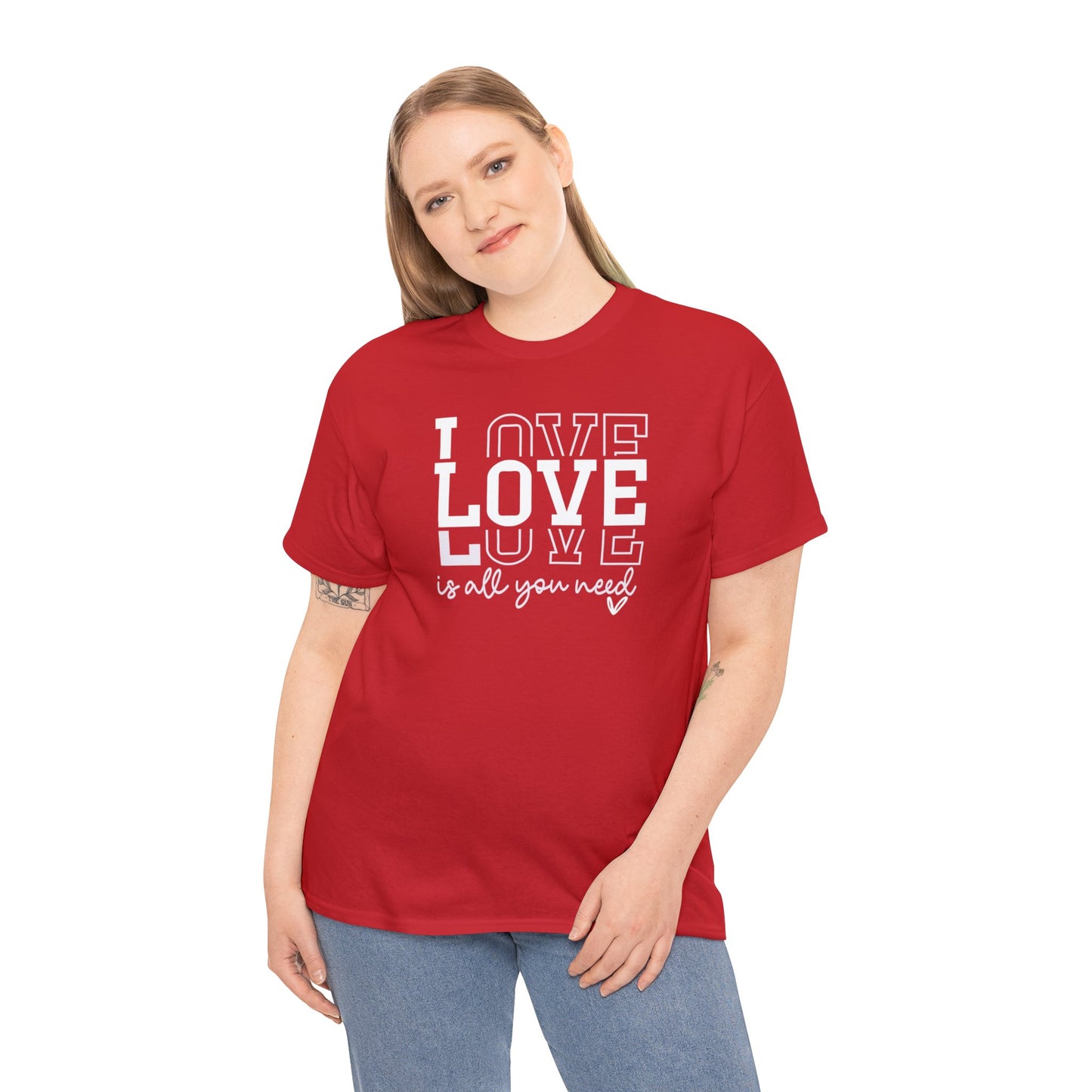 Love is all you need - Gildan Unisex Heavy Cotton Tee